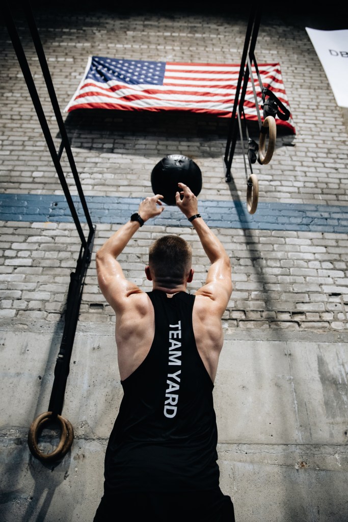 New York runners tackle unique gym to gym fitness race