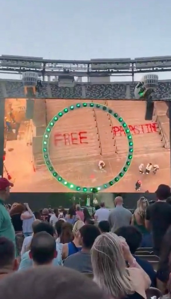 Rapper Macklemore sparks fury with anti-Israel rant at show