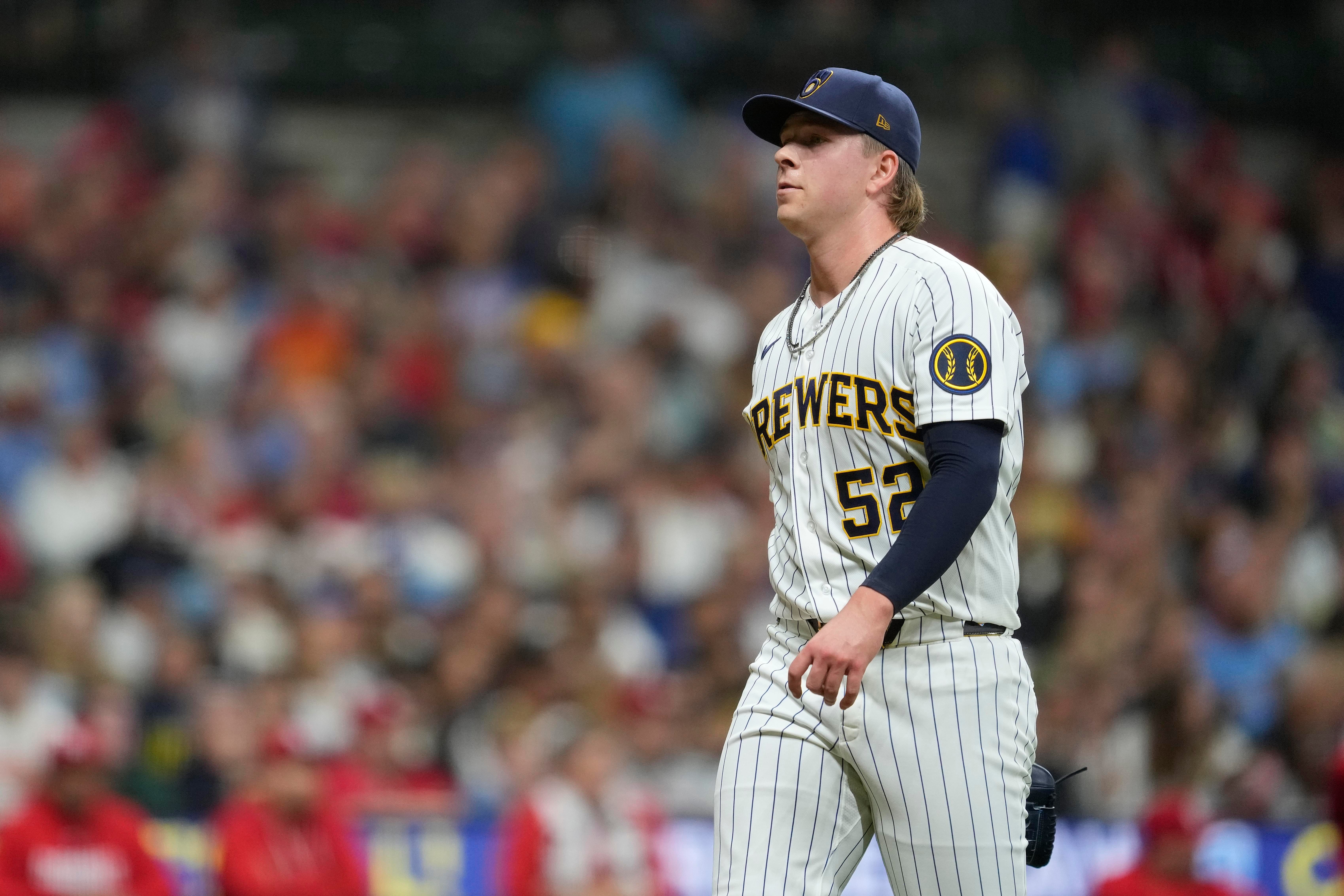 Brewers announce NLDS roster