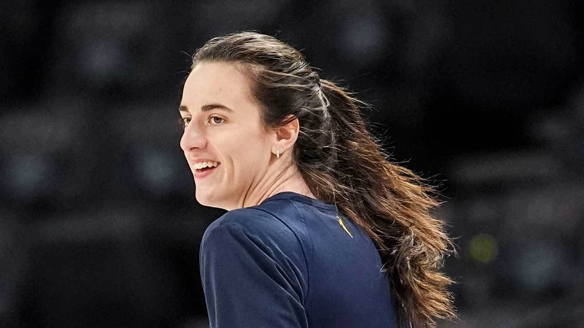 Caitlin Clark to join College Gameday as guest picker for Iowa football game