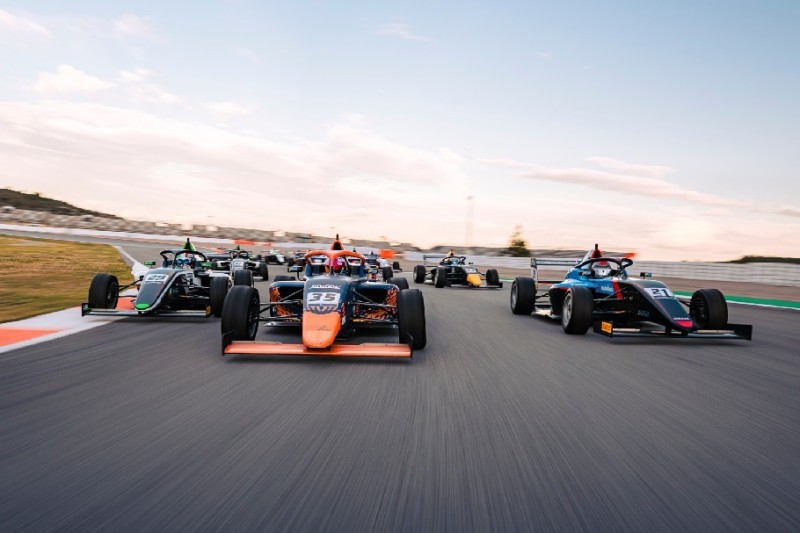 German Formula 4: 14 teams confirmed DTM outfit and F1 star's team join grid