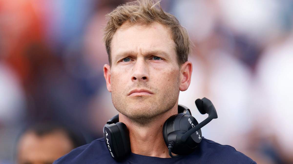Has Bears Coach Ben Johnson Decided on Starting QB vs Jets? Insider Gives Clue