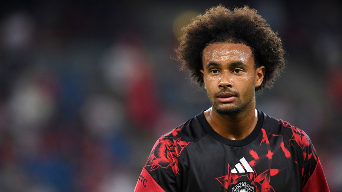 1 goal, 1 key pass, 100% long balls: Joshua Zirkzee gives Michael Carrick food for thought in stunning impact from bench
