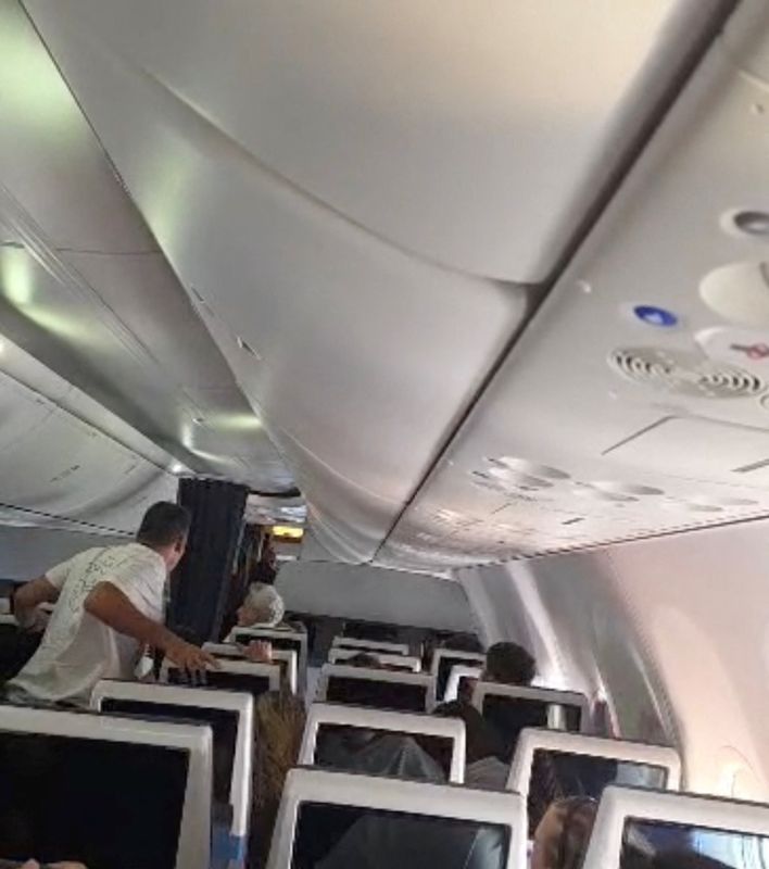 Flydubai co pilot planned attack before airline hired him, Israeli officials say