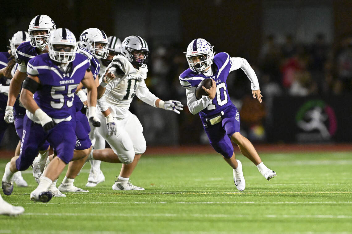 Surprise breakout stars midway through South Sound 2026 prep football season