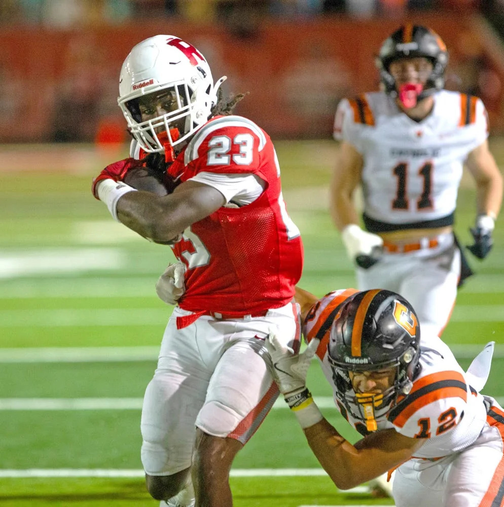 Only minor changes highlight the LSWA’s Week 6 football poll