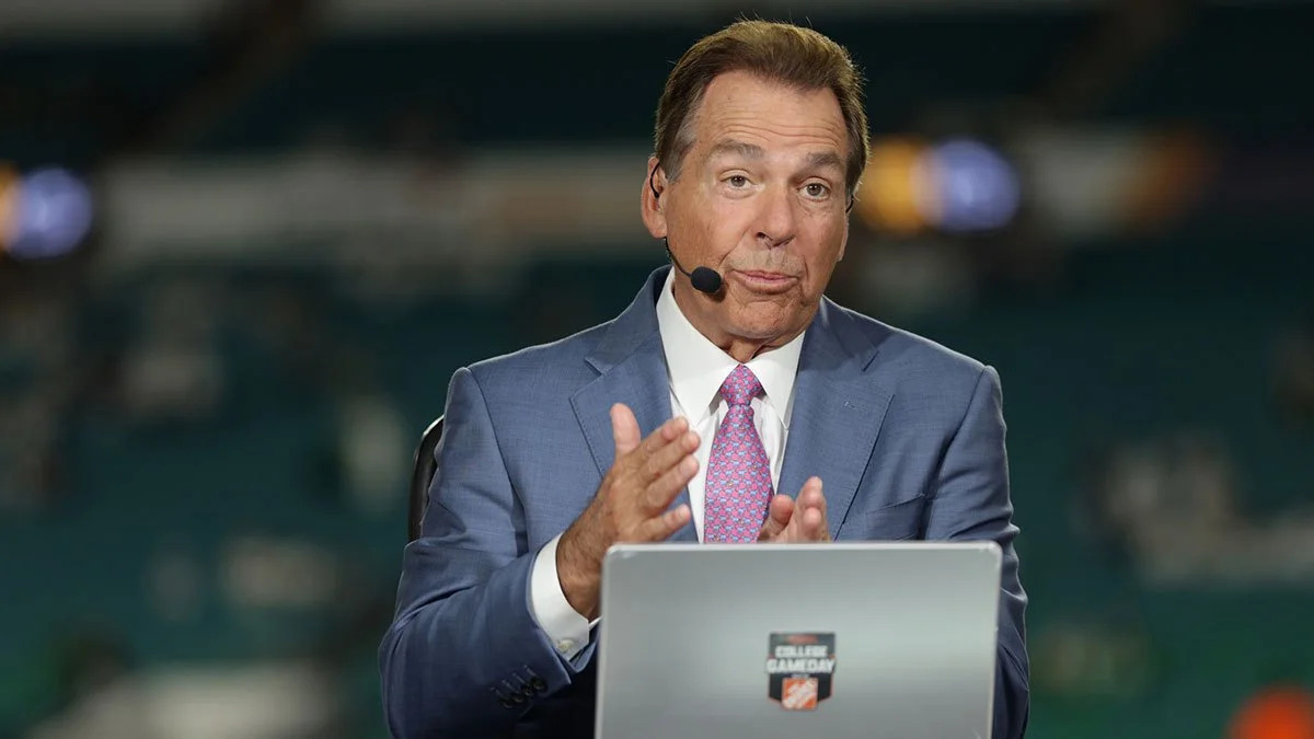 Even Nick Saban is giving Brewers a shoutout after sweeping Dodgers in NLCS
